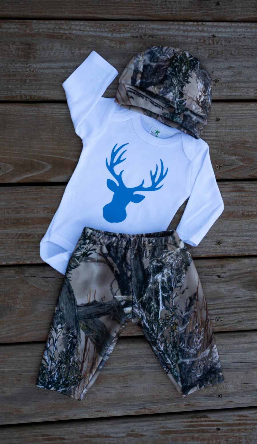 TakeATote LLC Camo Buck Gold Pant Set 0-3 Months / Long Sleeve / Natural with Blue Buck