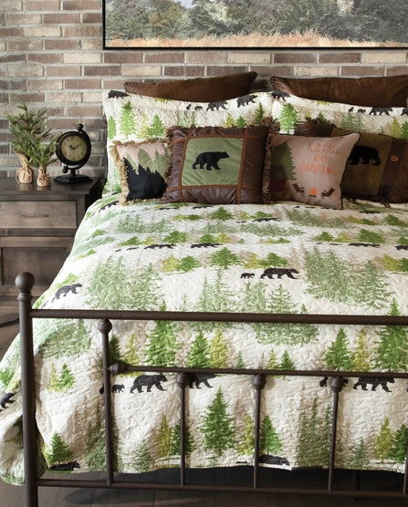 Green & White Pine Wilderness Quilt Set